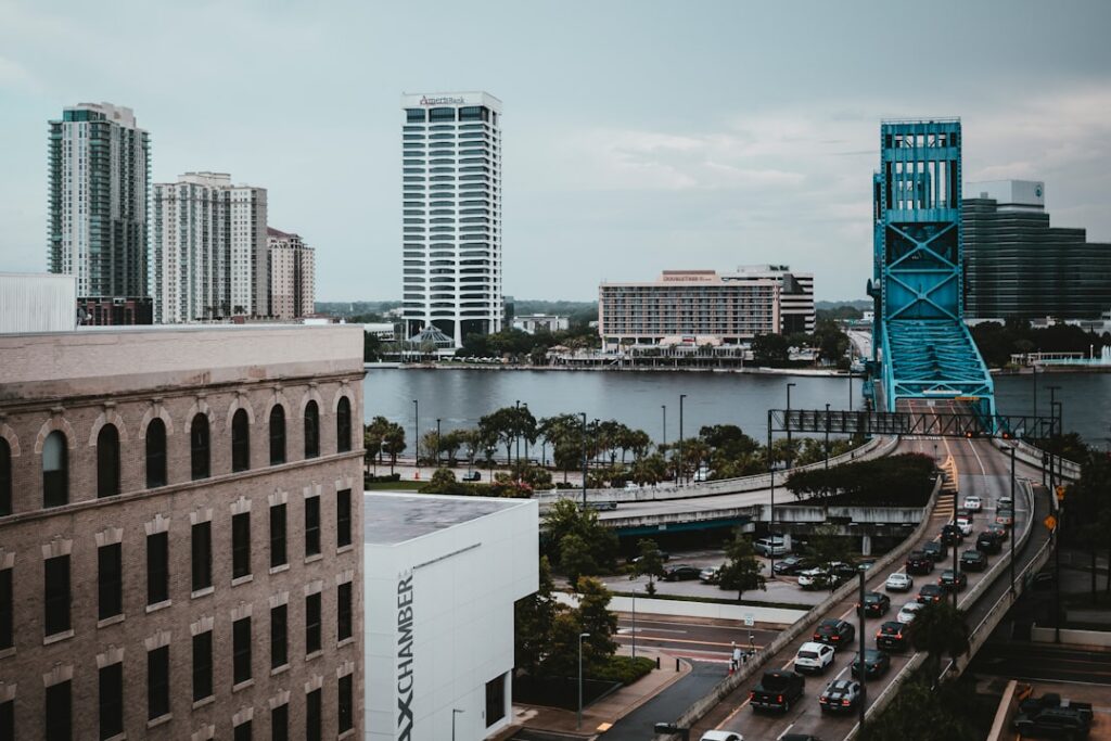 Moving to Jacksonville from Chicago: Escape the Cold in 2026