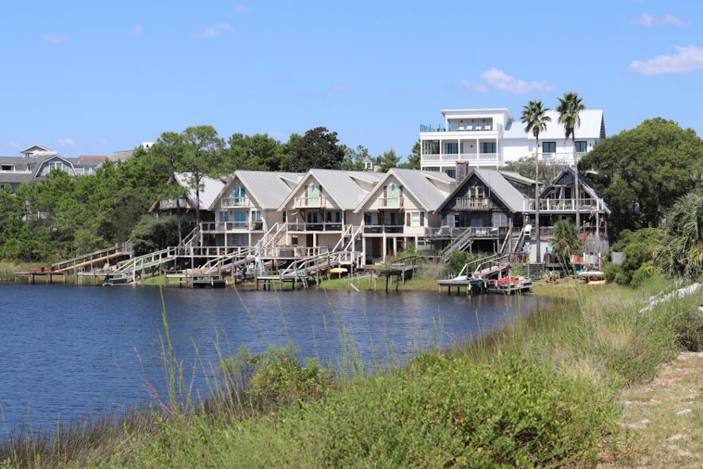 How to Make a Competitive Offer in Florida's 2026 Housing Market - DJ & Lindsey Real Estate