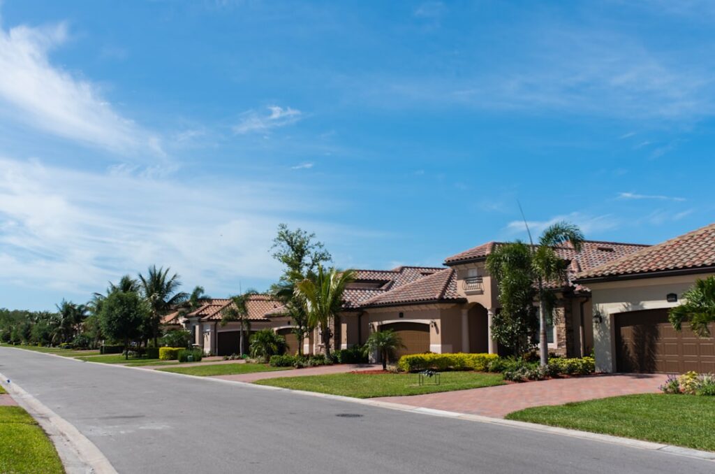 FHA Loans in Florida: Requirements Limits and How to Qualify in 2026 - DJ & Lindsey Real Estate