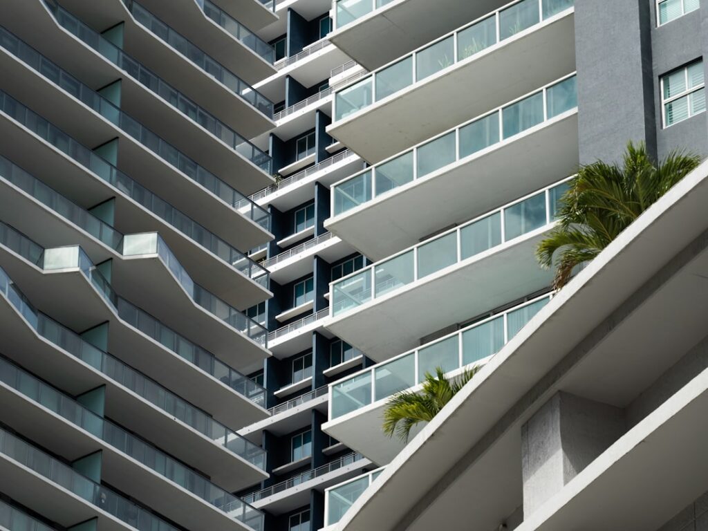Buying a condo in Orlando in 2026 - DJ and Lindsey Real Estate