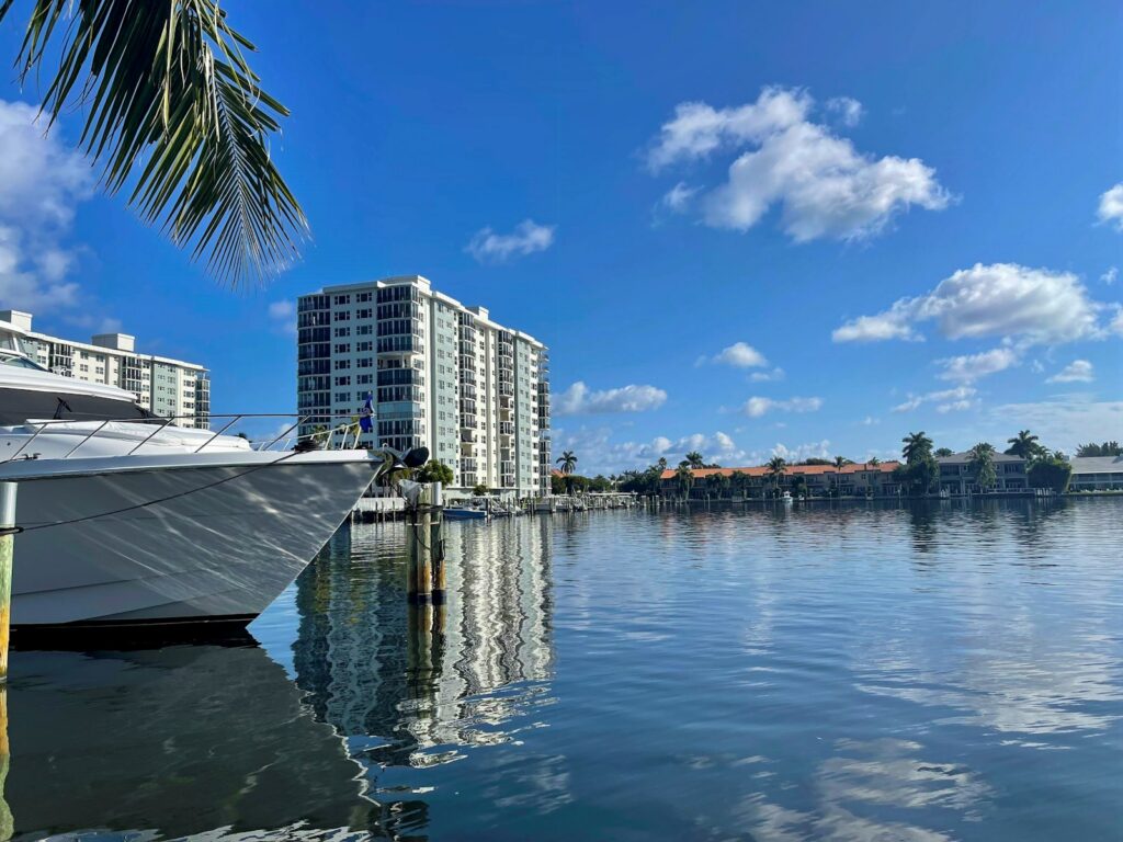 Jonathans Landing Homes for Sale in Jupiter FL - DJ & Lindsey Real Estate